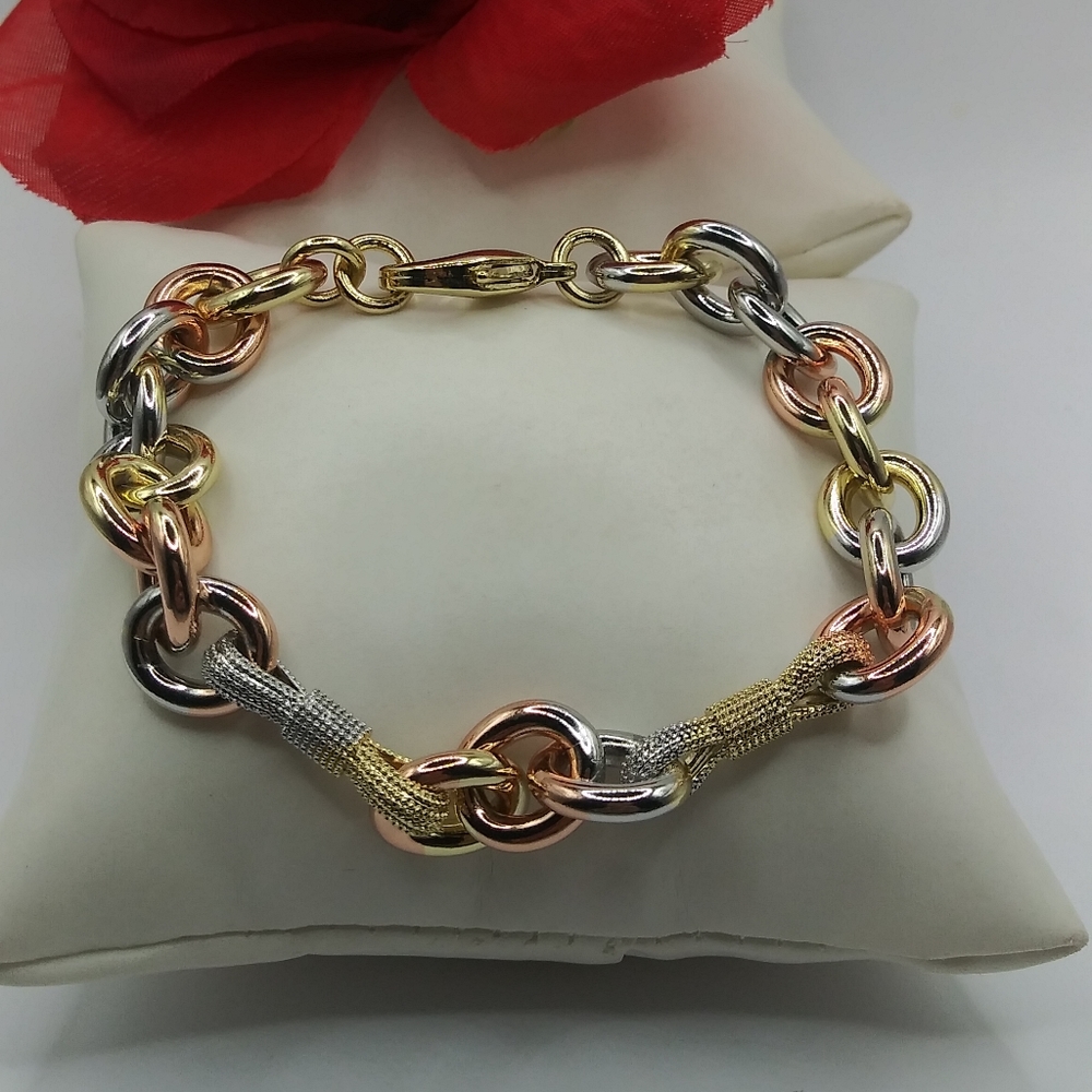 18k gold plated/ high-quality three-tone bracelet
